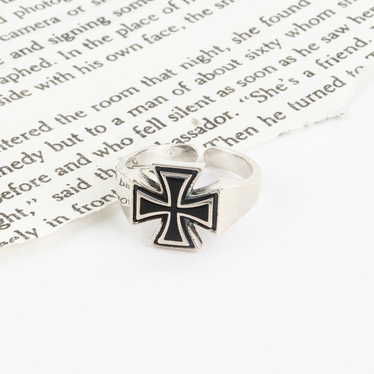 Sterling Silver Maltese Cross Ring for Men | Bold Gothic Style - find pick korea