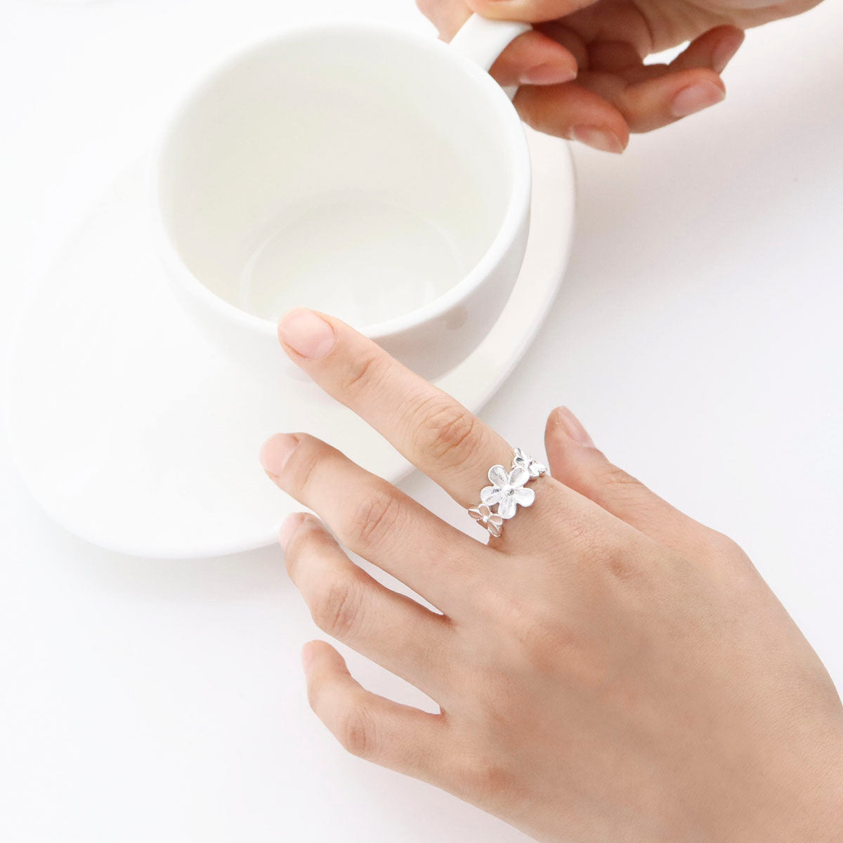 Sterling silver Floral ring - adjustable style - find pick korea