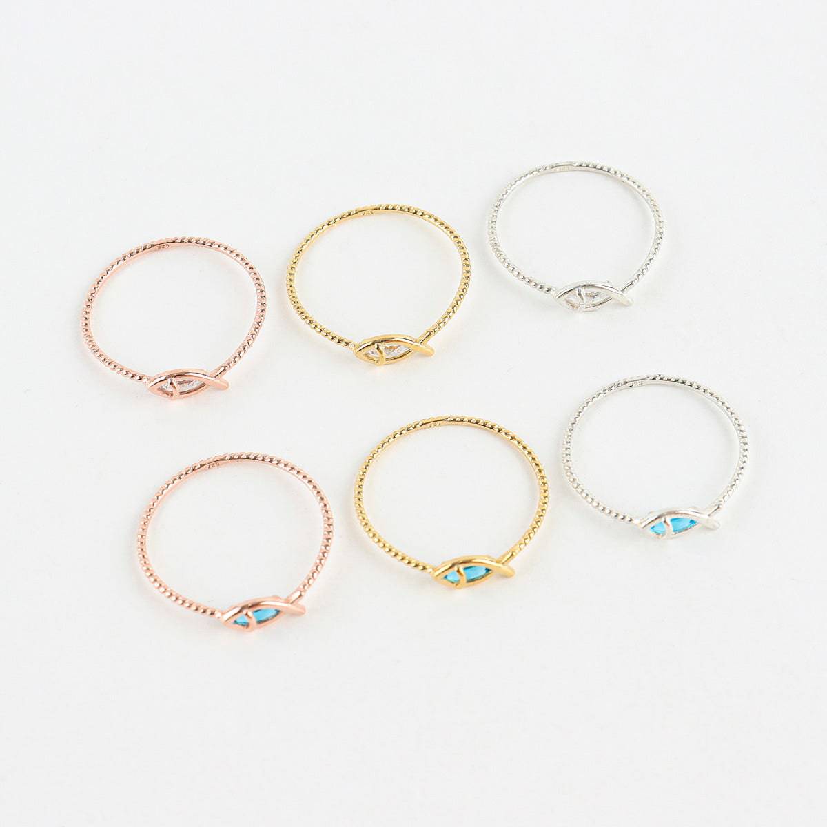 Fish ring sterling silver with cubic