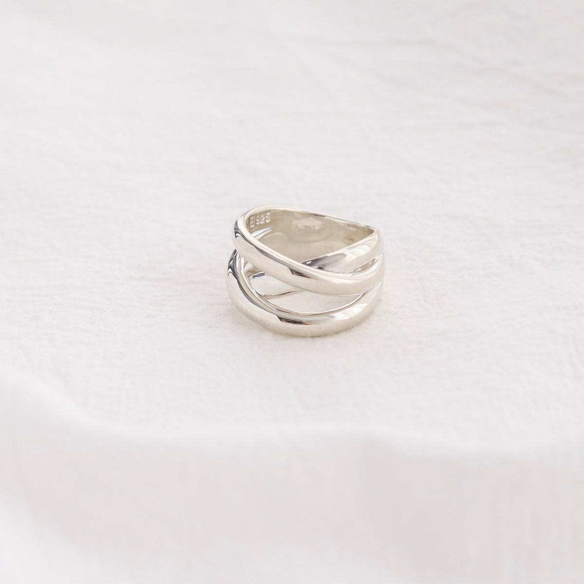 Sterling silver double ring - Interlocking band - find pick korea