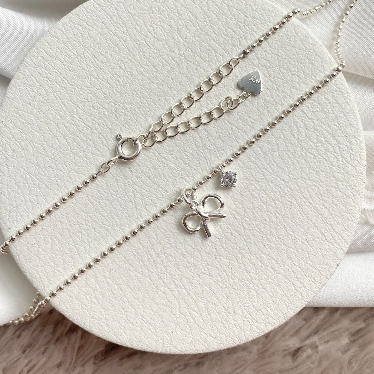 Sterling Silver Bow Necklace - Fashion Jewelry for Women - find pick korea