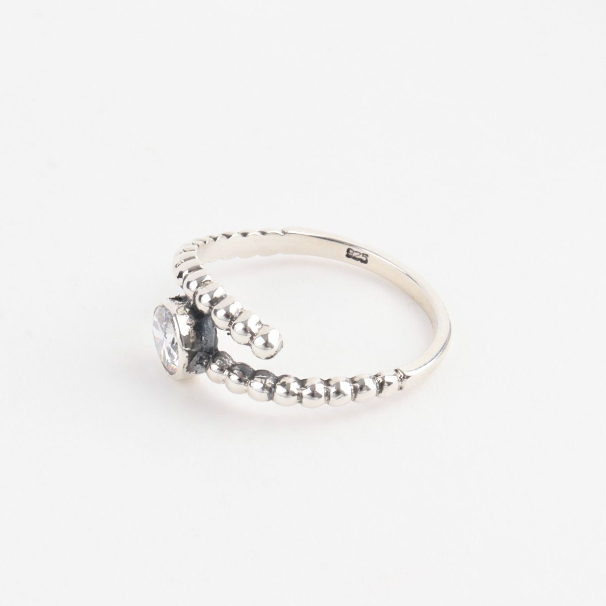 Sterling Silver Cubic Zirconia ring | Beaded style - find pick korea