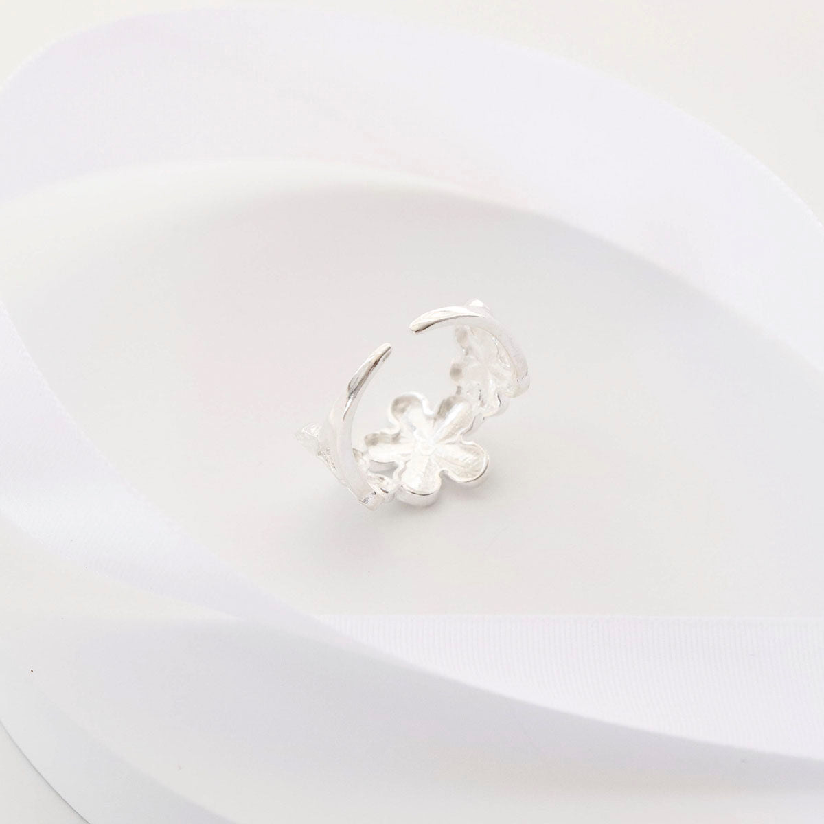 Sterling silver Floral ring - adjustable style - find pick korea