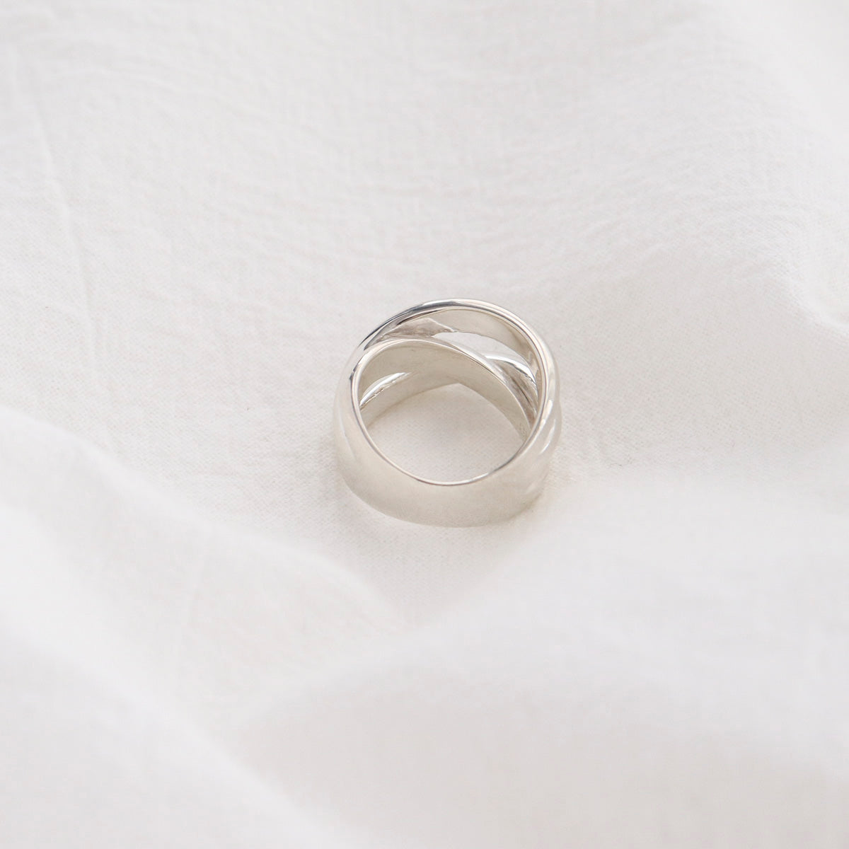 Sterling silver double ring - Interlocking band - find pick korea